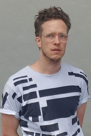 et billede af Max Hattler