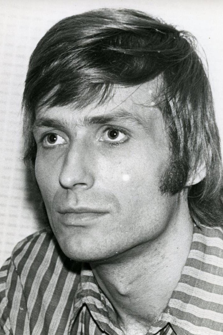 et billede af Ago Roo