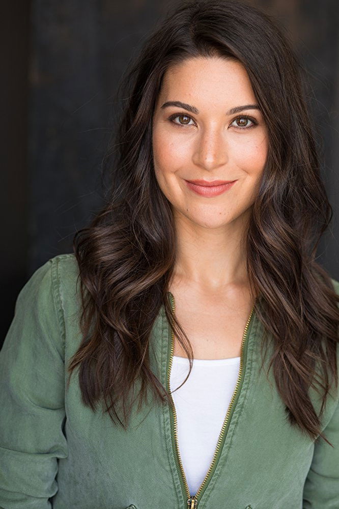 et billede af Elizabeth Clare