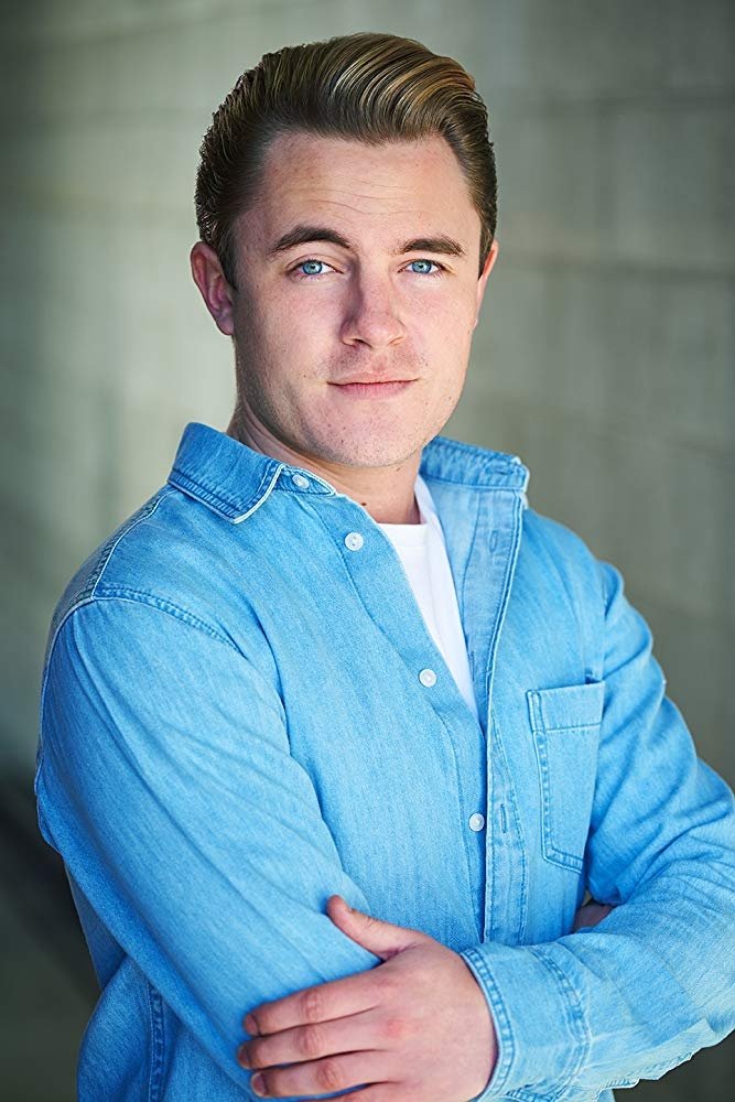 et billede af Wyatt Cameron