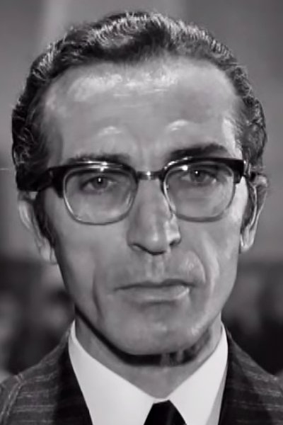 et billede af Zoras Tsapelis