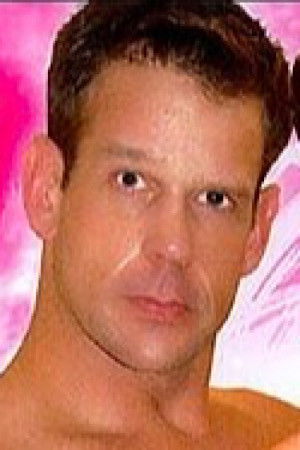 et billede af Kash Brouillet