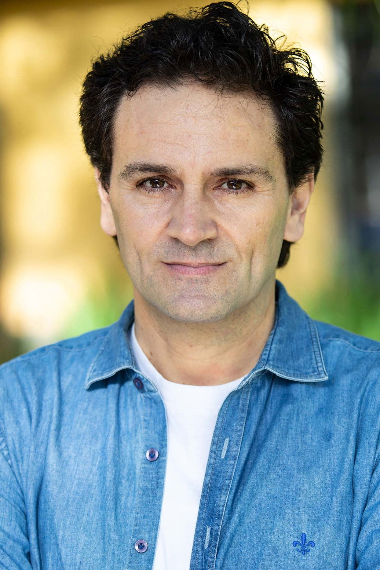 et billede af Douglas Simon