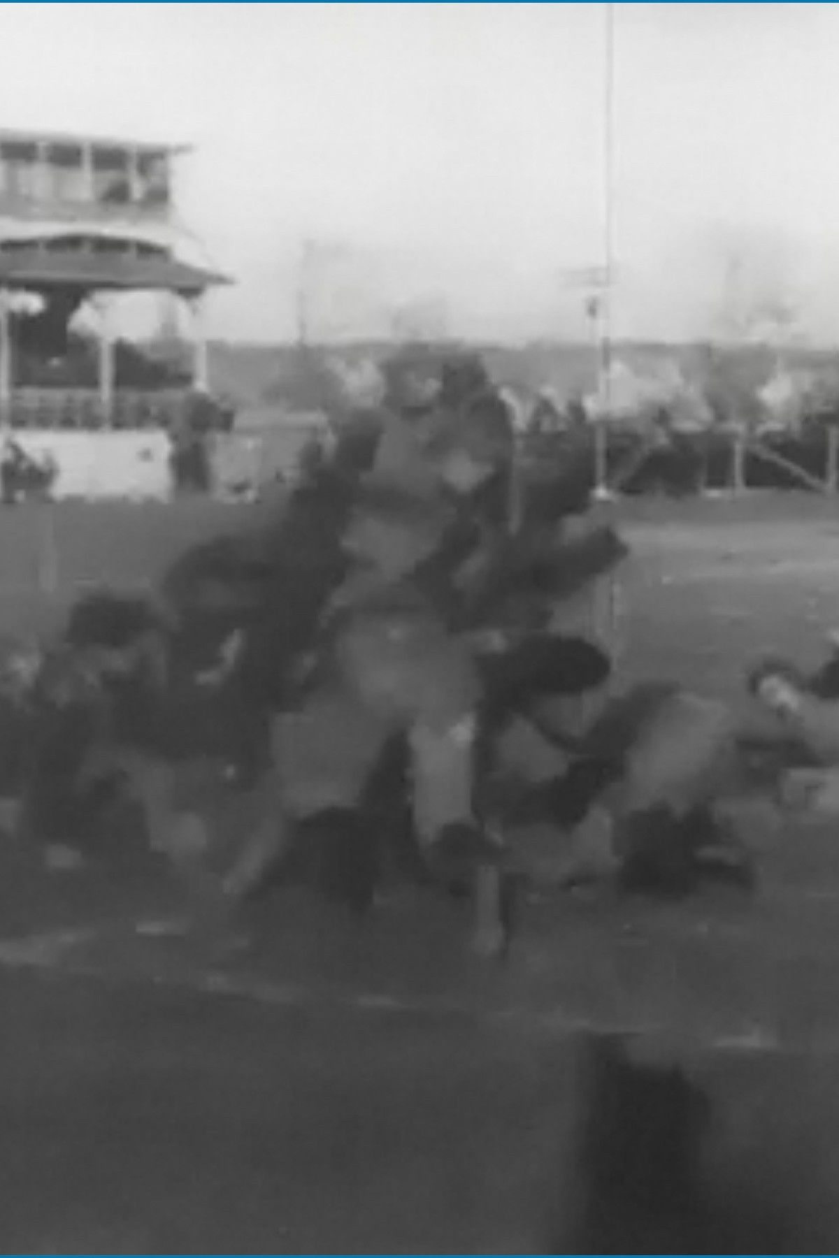 Chicago-Michigan Football Game streaming