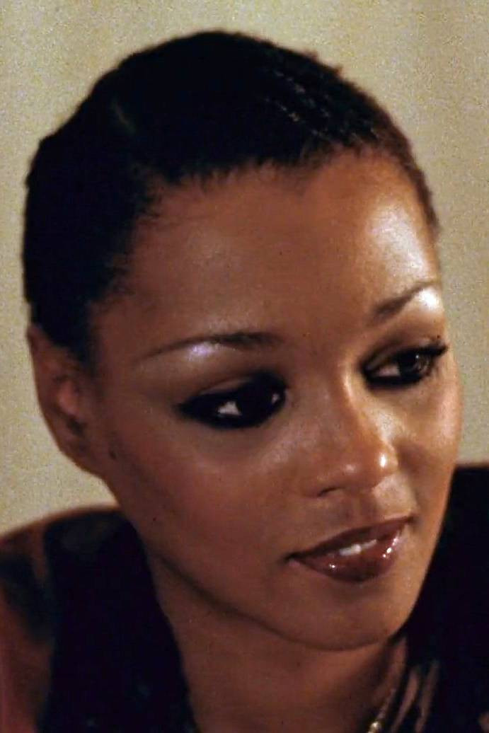 et billede af Claire Reilly