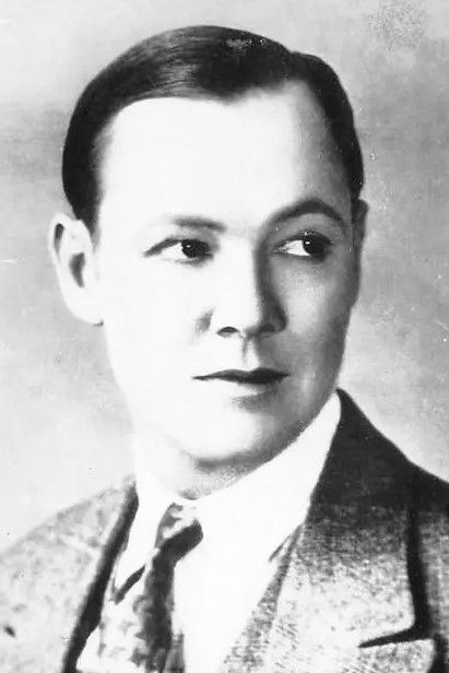 et billede af Charles Ray