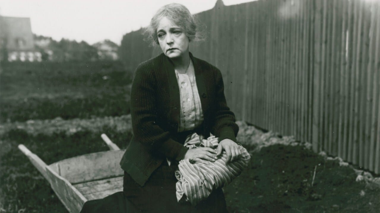 Ingeborg Holm (1913)