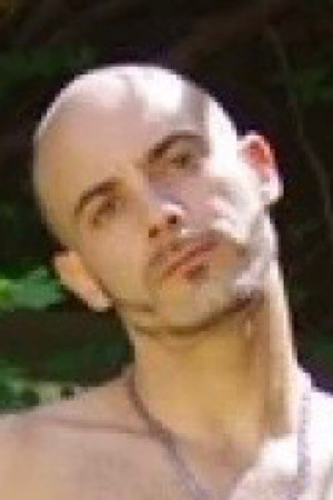 et billede af Eric Tion