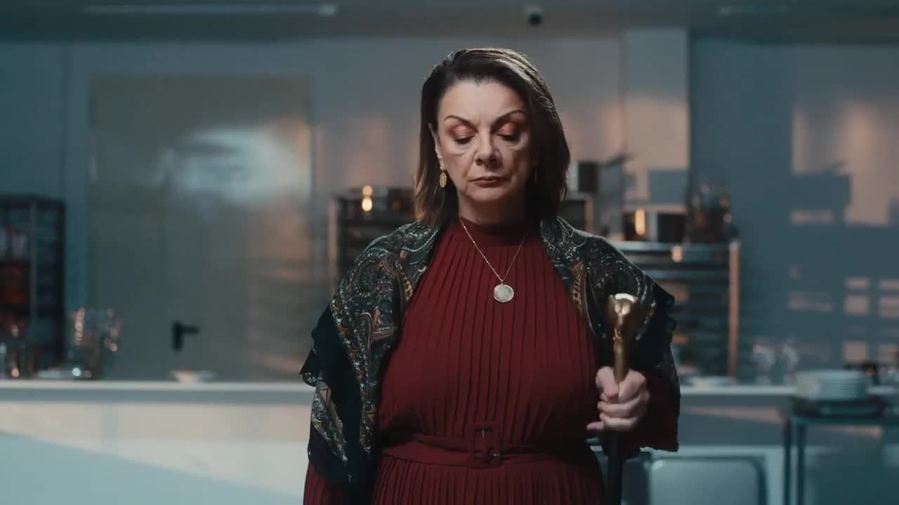 Love at first bite (2023)