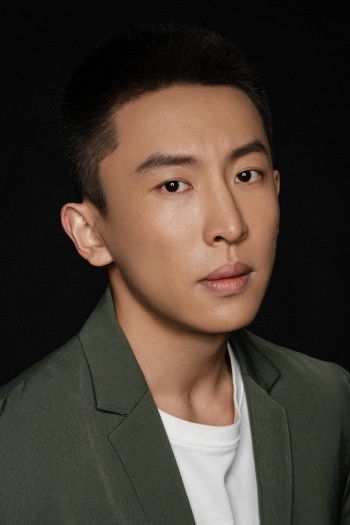 et billede af Hou Jiawei