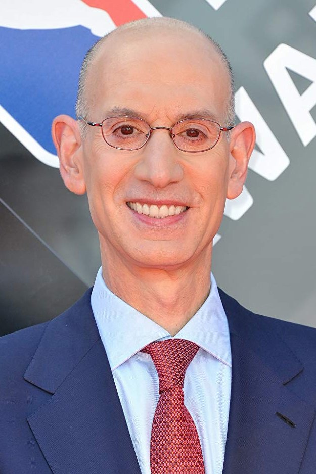 et billede af Adam Silver