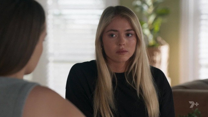 Home and Away Season 39 :Episode 152  Episode 152 / 8787