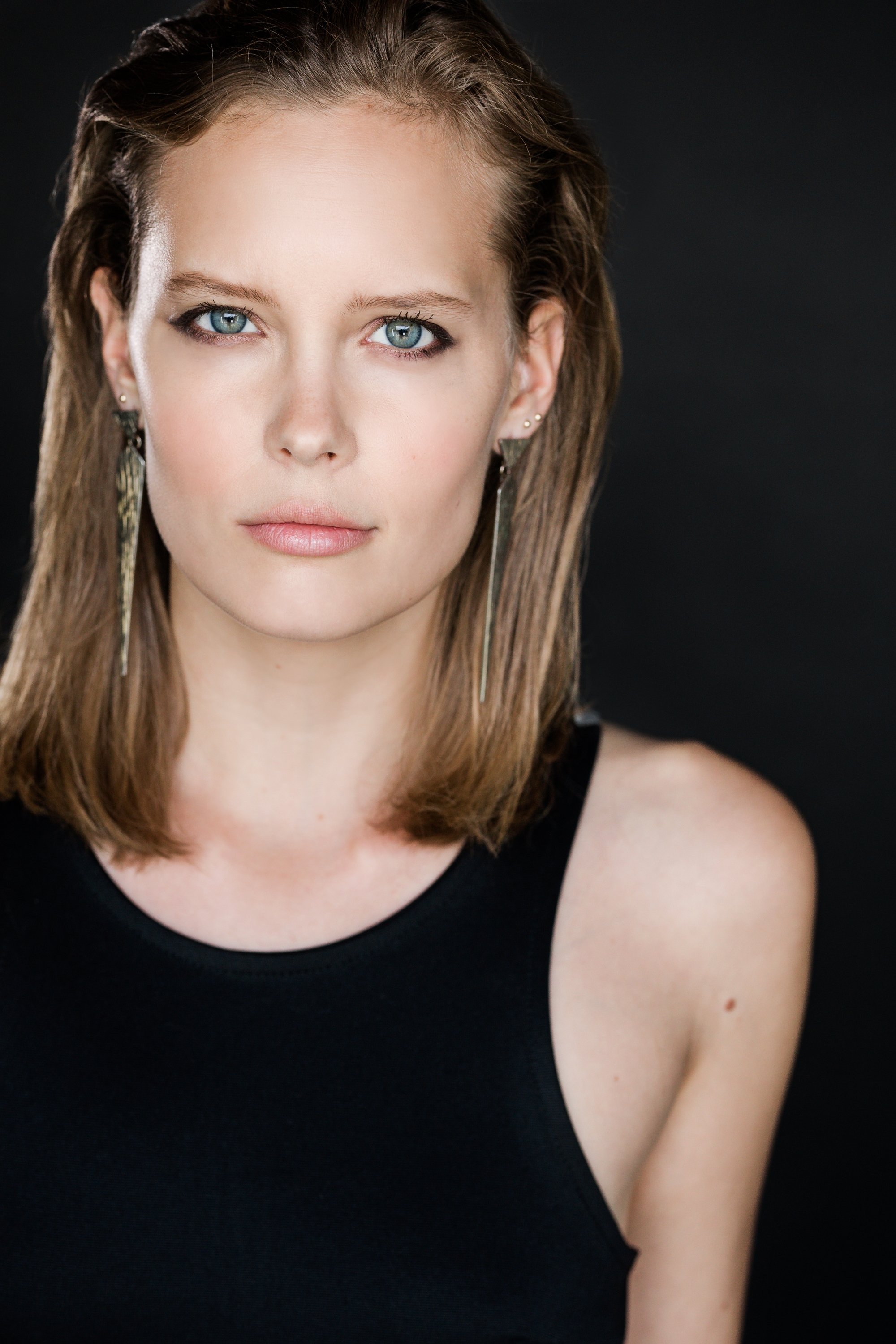 Summer Mastain's picture in the cast
