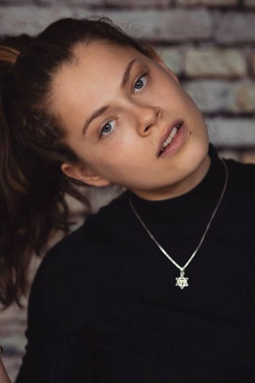 et billede af Shira Duizend