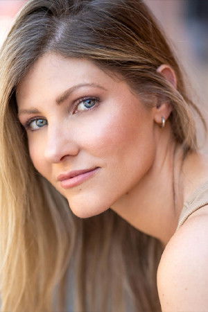 et billede af Brooke Tomlinson