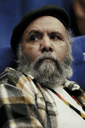 et billede af Amir Dejhakam