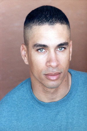 et billede af Byron Browne