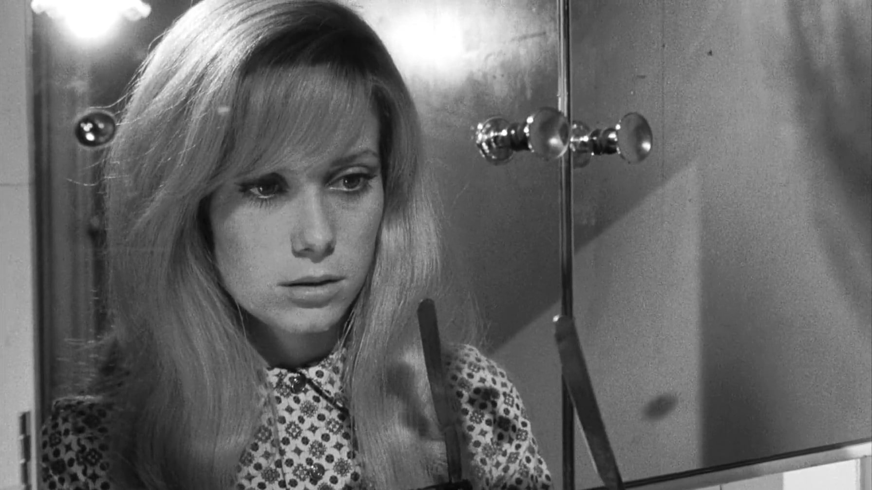 Repulsion (1965)