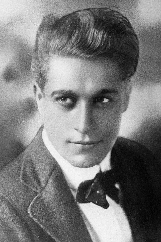 et billede af Elmer Clifton