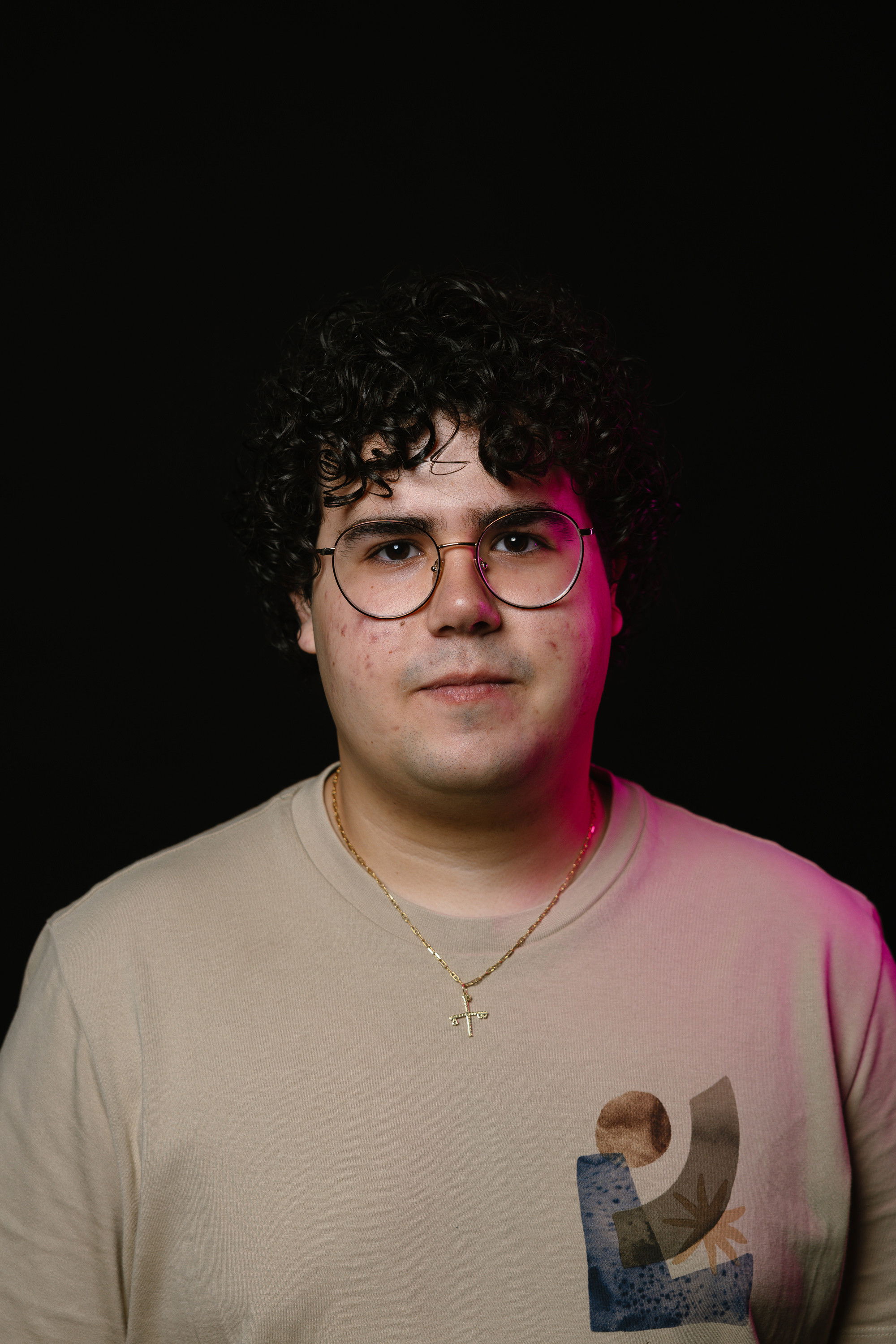 et billede af Jose A. Morales