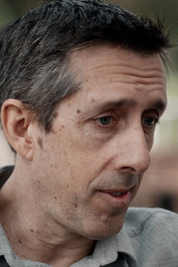 et billede af Mark Claxton