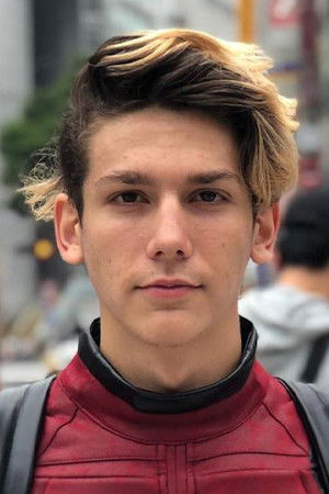 et billede af Nicholai Perrett