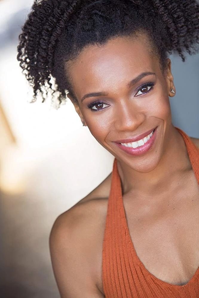 et billede af Geri-Nikole Love