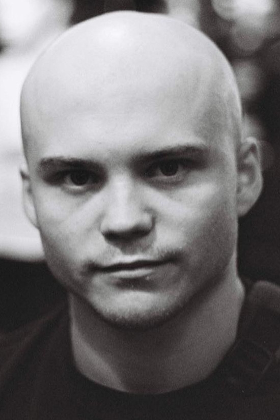 et billede af Sam Symons