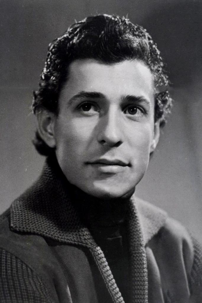 Vilen Galustyan's picture in the cast