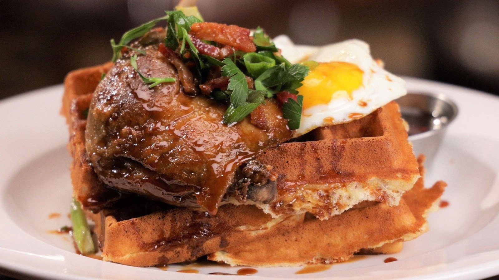 Big Food Bucket List S02E14 backdrop