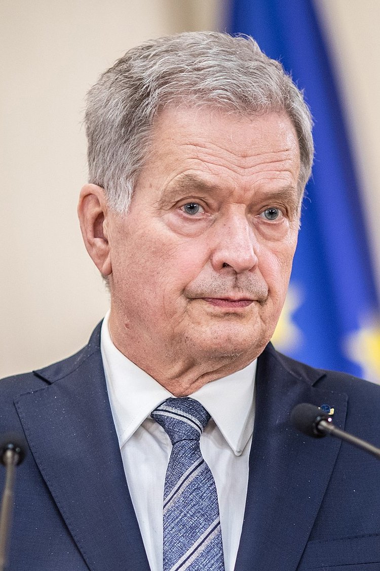 Sauli Niinistö's picture in the cast
