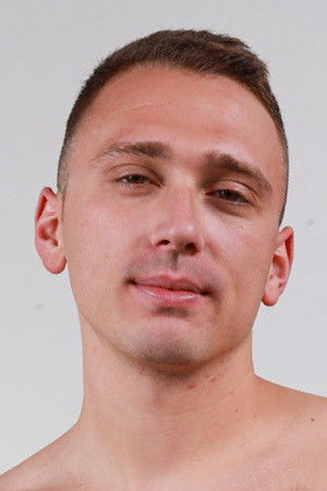 et billede af Justin Lewis