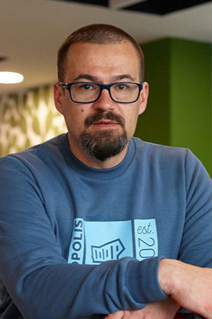 et billede af Artyom Usov