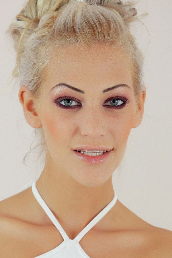 et billede af Laryne Laroche