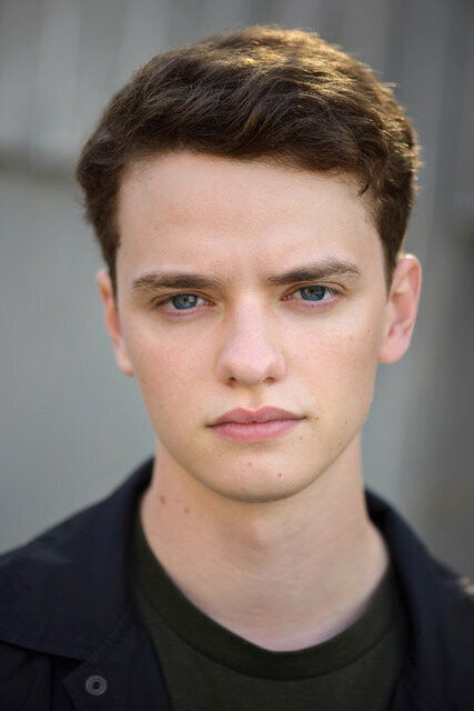 et billede af Dean Persons