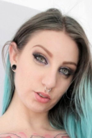 et billede af Yuno Love