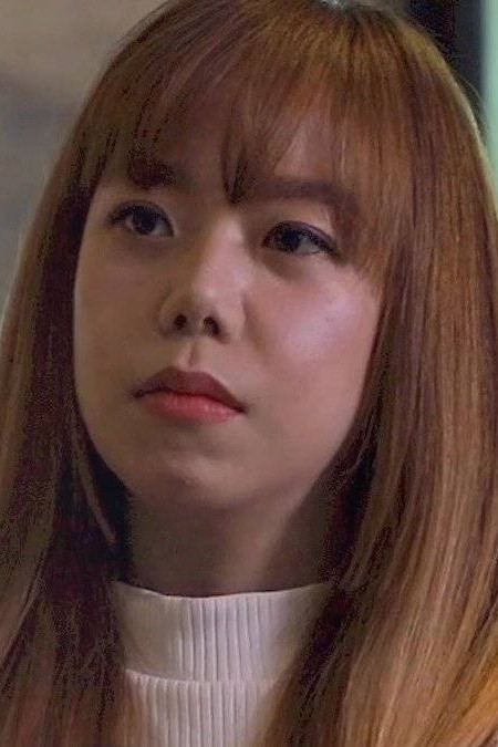 et billede af So Jin