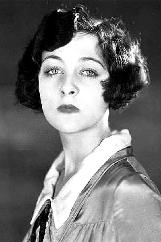 et billede af Lorna Duveen