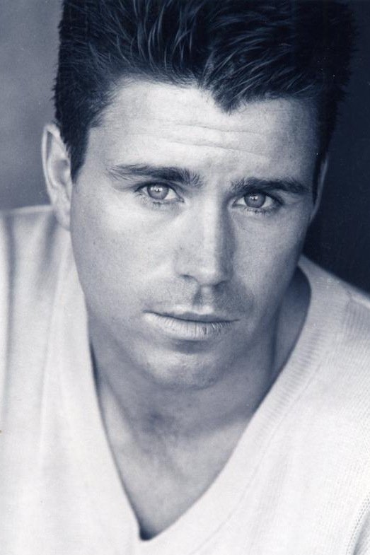 et billede af Dennis Pietrantonio