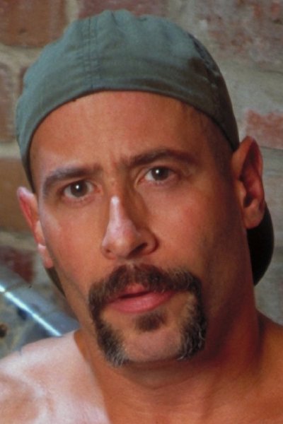 et billede af Max Stone