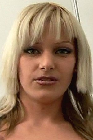 Profile image of Isabella Bellini, a notable actor/actress