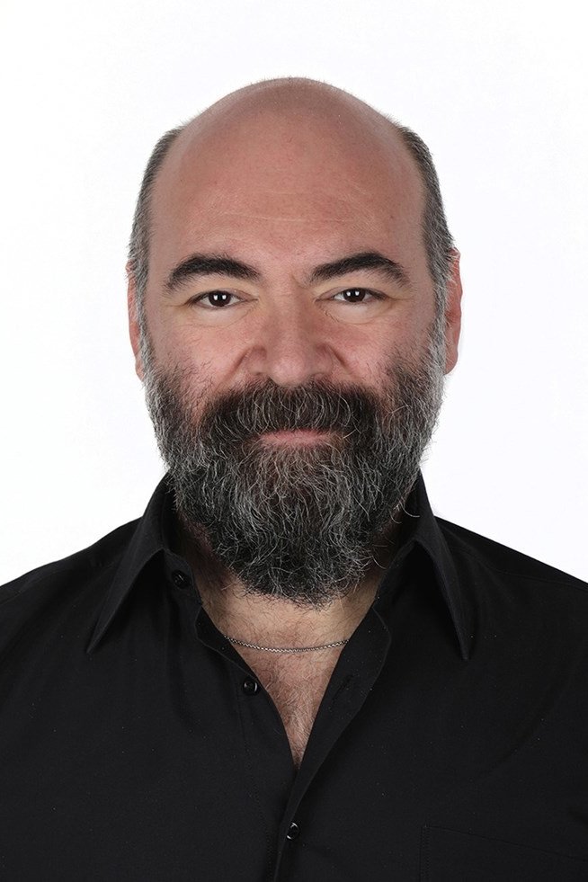 et billede af Yıldırım Fikret Urağ