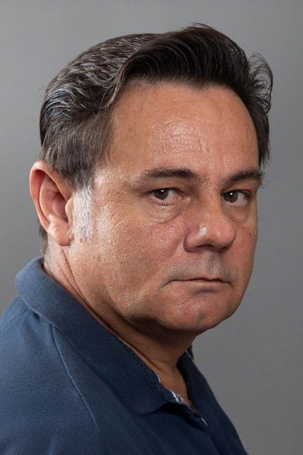 et billede af Artan Islami