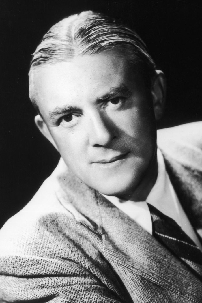 et billede af James Hilton