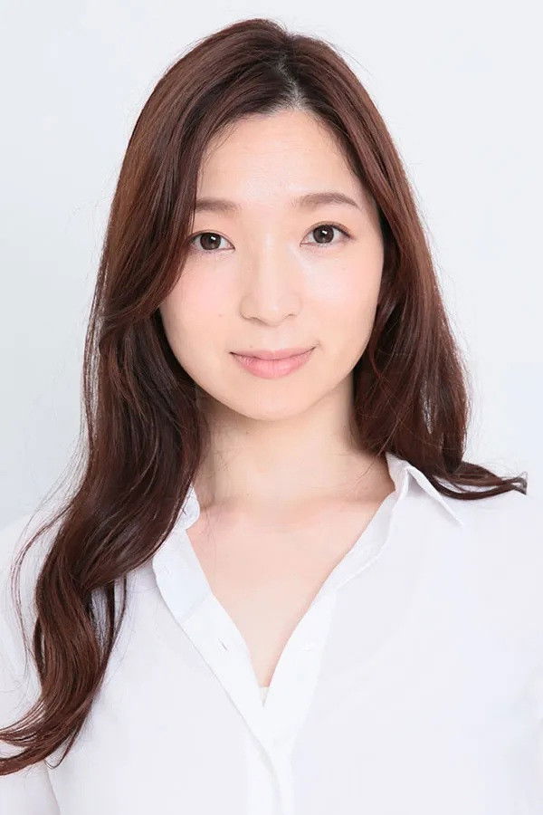 et billede af Aika Tsuru