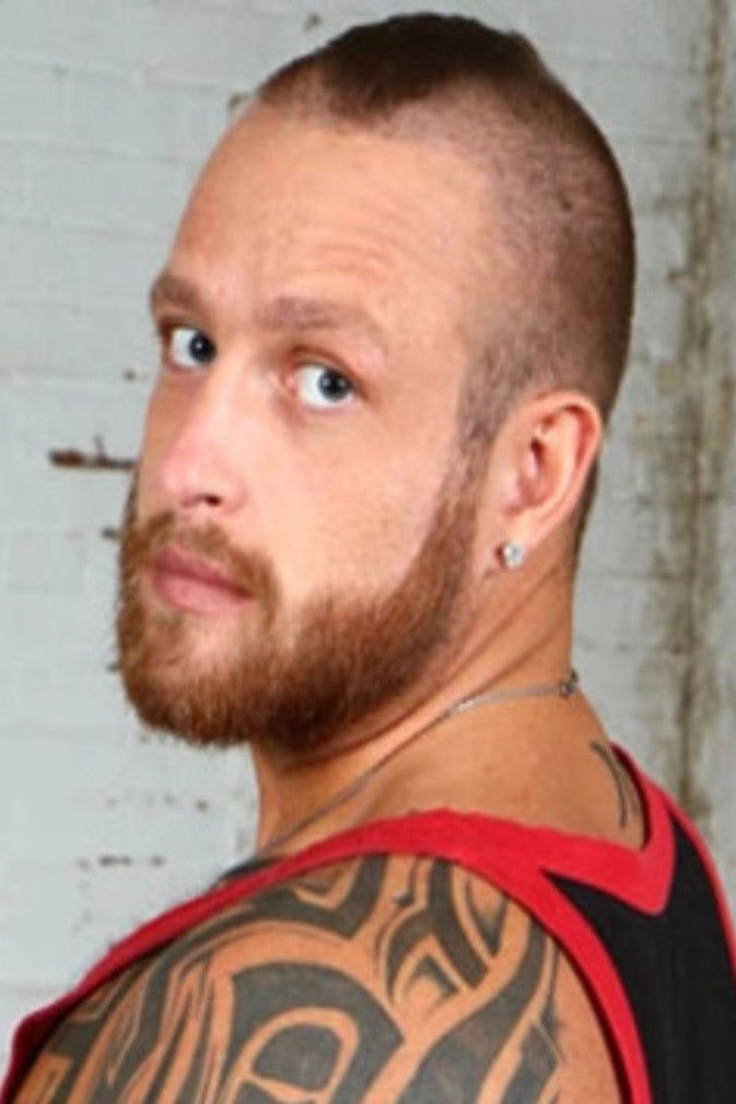 et billede af Ryan Stokes