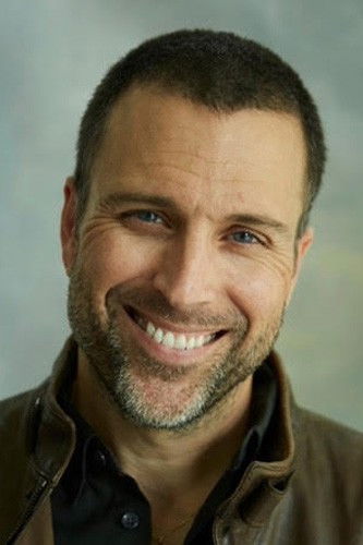 et billede af Jonathan Baker