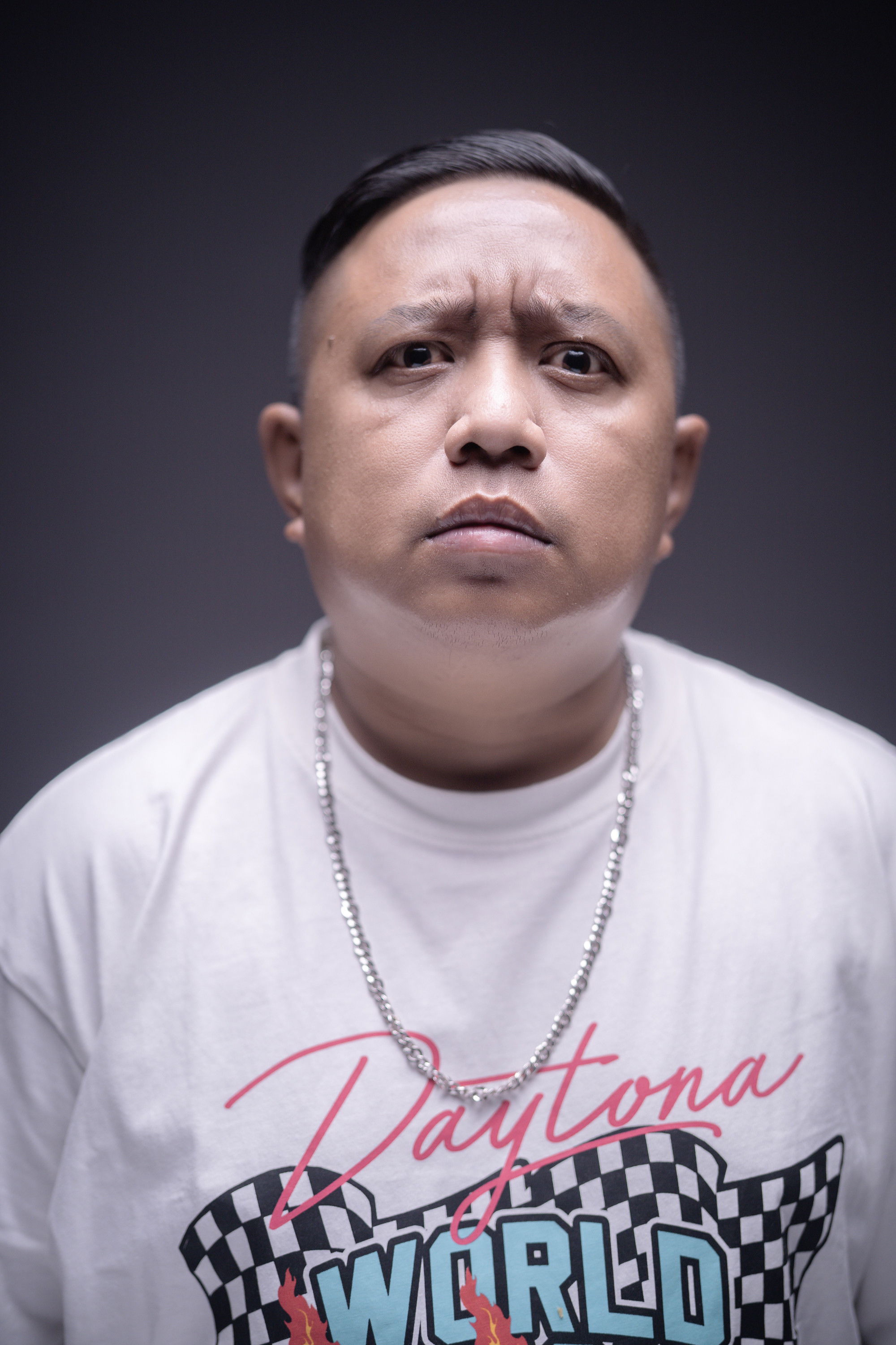 et billede af Adhy Basto