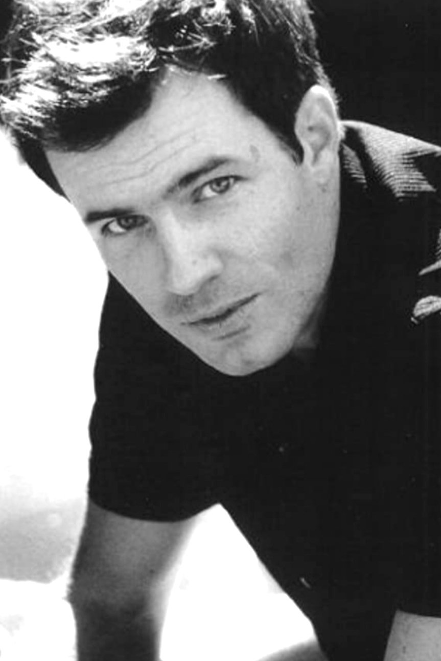 et billede af Mark Devine