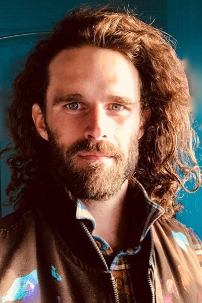 et billede af Nick George